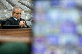 حضور مسعود پزشکیان، رئیس جمهور در آئین بهرهبرداری از ۲۰ هزار طرح محرومیتزادیی بسیج سازندگی