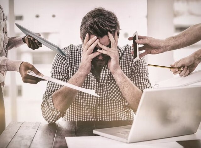 ۷ دلیل استرس در محل کار و نحوه مدیریت آن ۷ دلیل استرس در محل کار و نحوه مدیریت آن