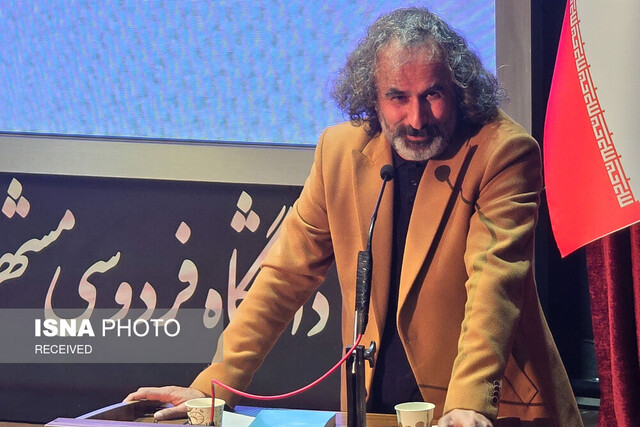 رونمایی از کتاب «آری برای سفر» با حضور استاندار خراسان رضوی