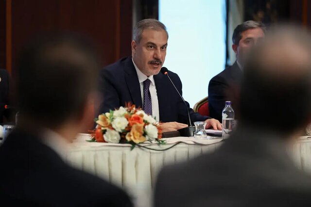 فیدان: آمریکا ماسک اکسیژن گروههای تروریستی است/ در درگیریهای حلب دخالتی نداریم فیدان: آمریکا ماسک اکسیژن گروههای تروریستی است/ در درگیریهای حلب دخالتی نداریم