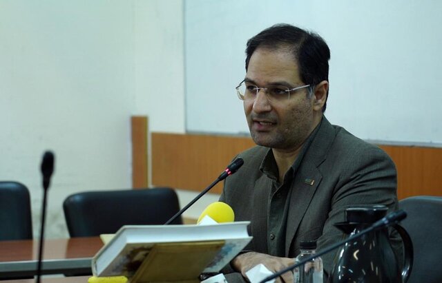 معرفی ۳۵ اثر برگزیده در پویش سوغات اربعین معرفی ۳۵ اثر برگزیده در پویش سوغات اربعین