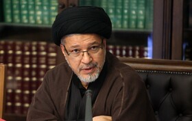 نمی‌توانیم با روش‌های تحمیلی و اجباری وارد دین مداری شویم