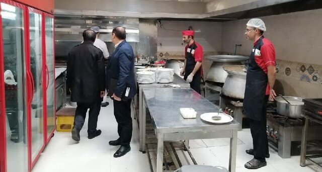 عکس تزئینی ست راهاندازی گشتهای برخورد با بهکارگیری اتباع خارجی غیرمجاز در مراکز مرتبط با مواد غذایی