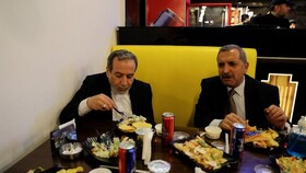 فاتحه خوانی با طعم شاورما