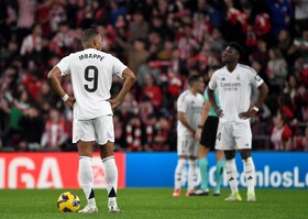 توقف بدموقع رئال به کام بارسا