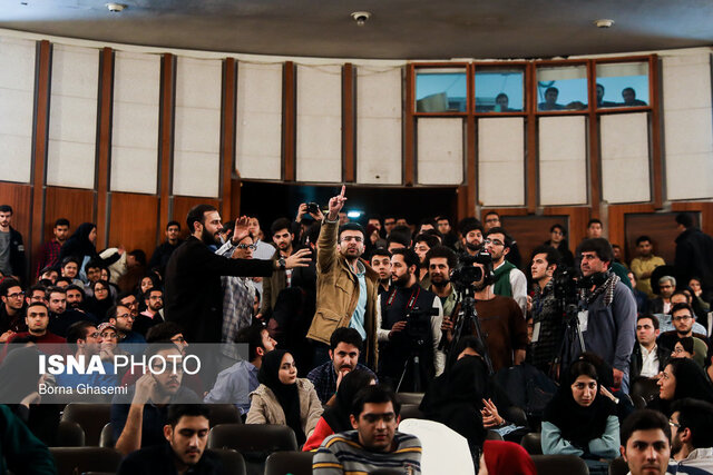 دانشجویان، نقشآفرینان خط مقدم مطالبەگری و عدالتخواهی دانشجویان، نقشآفرینان خط مقدم مطالبەگری و عدالتخواهی