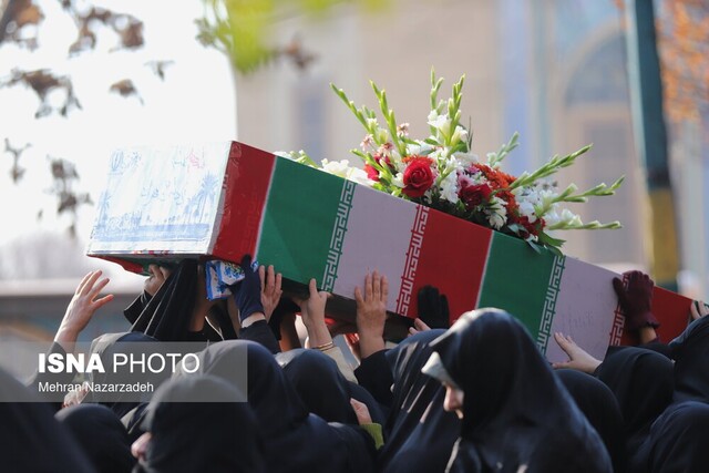 نقش شهدا باید الگوی دانش آموزان و فرهنگیان امروز شود