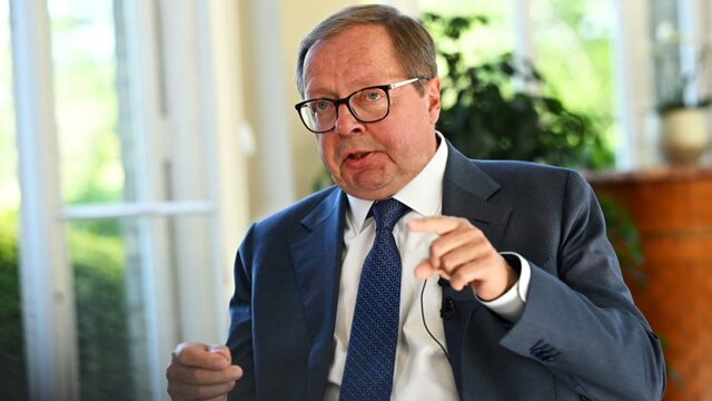 «آندری کلین» سفیر روسیه در لندن سفیر روسیه: بریتانیا، فرانسه و آلمان در تجاوز به ایران با آمریکا و اسرائیل همدست بودند