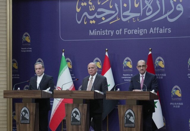 عراقچی: با تمام قوا از سوریه در مبارزه با گروههای تروریستی حمایت میکنیم