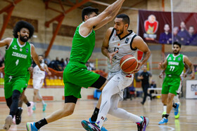 دیدار تیم های بسکتبال اصفهان ذوب آهن و گلنور