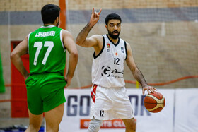 دیدار تیم های بسکتبال اصفهان ذوب آهن و گلنور