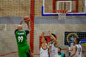 دیدار تیم های بسکتبال اصفهان ذوب آهن و گلنور