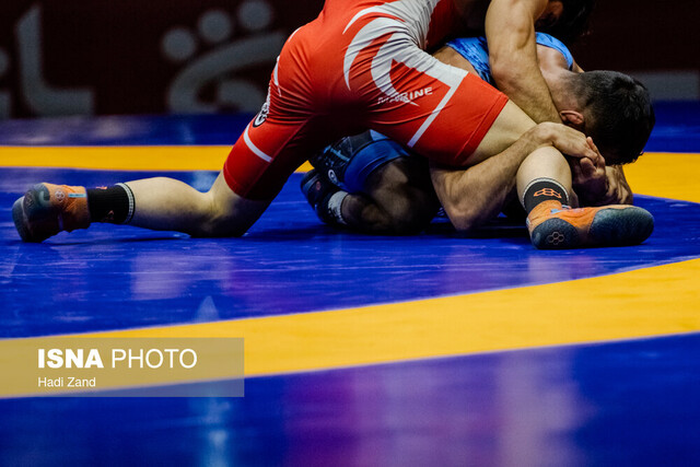 تصویر آرشیوی است. صعود استقلال به فینال لیگ برتر کشتی آزاد/ پیروزی یزدانی و ستارههای روس