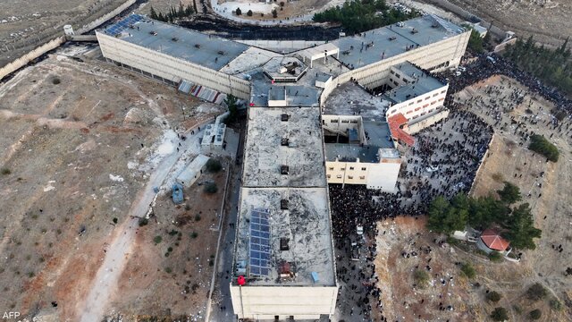 زندان صیدنایا پایان جستجو در زندان «صیدنایا» سوریه؛ هیچ سلول مخفی یافت نشد