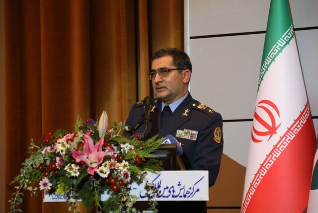 امیر خواجهفرد: بزرگترین یگان بالگردی منطقه را در اختیار داریم امیر خواجهفرد: بزرگترین یگان بالگردی منطقه را در اختیار داریم