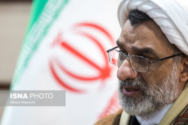 اگر مسائل فرهنگی را امنیتی حل کنیم، فرهنگ شکست می‌خورد