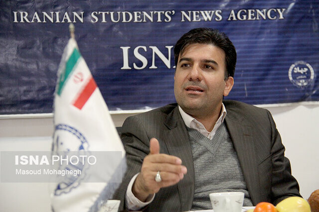 اجرای طرح کاهش تعدد قیمتهای نان و افزایش نانواهای آزادپز در استان تهران/ نوسازی کارخانههای فرسوده آرد و اصلاح سهمیه کارخانههای جدید اجرای طرح کاهش تعدد قیمتهای نان و افزایش نانواهای آزادپز در استان تهران/ نوسازی کارخانههای فرسوده آرد و اصلاح سهمیه کارخانههای جدید