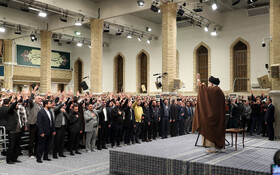 دیدار هزاران نفر از اقشار مختلف مردم با رهبر انقلاب