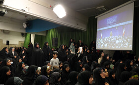 دیدار هزاران نفر از اقشار مختلف مردم با رهبر انقلاب