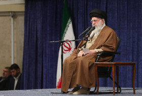 دیدار هزاران نفر از اقشار مختلف مردم با رهبر انقلاب