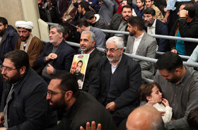 دیدار هزاران نفر از اقشار مختلف مردم با رهبر انقلاب