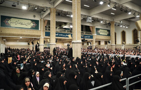 دیدار هزاران نفر از اقشار مختلف مردم با رهبر انقلاب