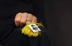 دیدار هزاران نفر از اقشار مختلف مردم با رهبر انقلاب