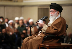 دیدار هزاران نفر از اقشار مختلف مردم با رهبر انقلاب