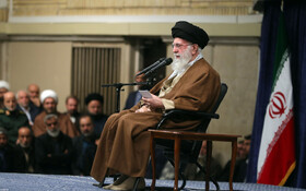 دیدار هزاران نفر از اقشار مختلف مردم با رهبر انقلاب