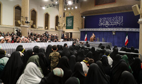 دیدار هزاران نفر از اقشار مختلف مردم با رهبر انقلاب