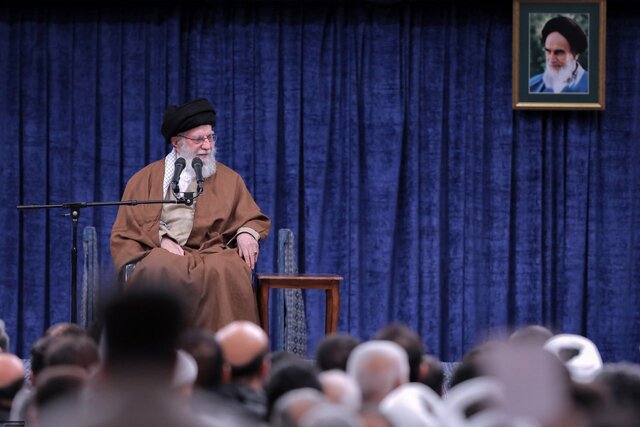 عامل اصلی اتفاق سوریه اتاق فرمان آمریکا و اسرائیل است/ایران قوی، مقتدرتر خواهد شد/جبهه مقاومت آمریکا را از منطقه اخراج خواهد کرد عامل اصلی اتفاق سوریه اتاق فرمان آمریکا و اسرائیل است/ایران قوی، مقتدرتر خواهد شد/جبهه مقاومت آمریکا را از منطقه اخراج خواهد کرد