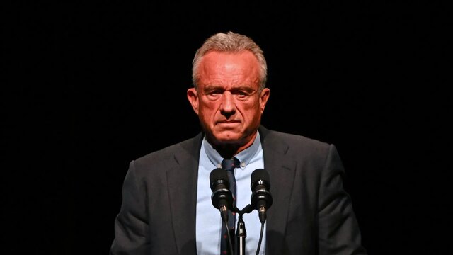 «رابرت اف کندی جونیور» آکسیوس: برادرزاده کندی میخواهد ثابت کند سیا عمویش را کشت