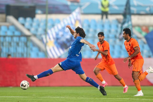 تساوی استقلال و مس در نیمه نخست تساوی استقلال و مس در نیمه نخست