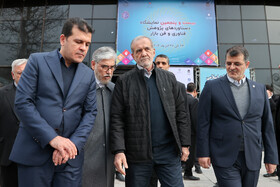 بازدید رییس جمهور از نمایشگاه دستاوردهای فناوری و تجهیزات ایرانساخت