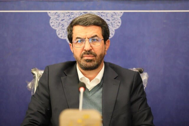 کاهش تولید ملی و افزایش بیکاری از اثرات قاچاق کالاست کاهش تولید ملی و افزایش بیکاری از اثرات قاچاق کالاست