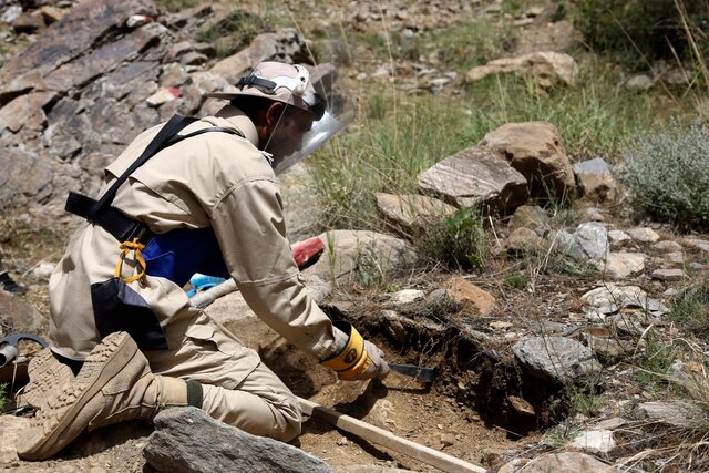 مینزدایی در افغانستان میراث مرگبار؛ ۴۰۰ کشته و زخمی در انفجار مینهای آمریکایی در افغانستان