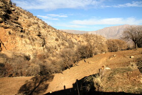 طبیعت زیبای تنگ کله هو در آخرین روزهای پاییز