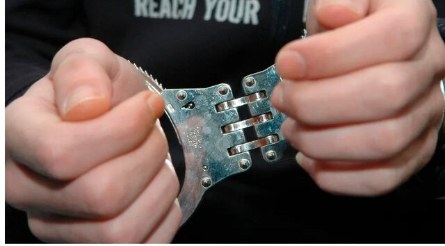 شینبت مدعی دستگیری فردی به اتهام جاسوسی برای ایران شد شینبت مدعی دستگیری فردی به اتهام جاسوسی برای ایران شد