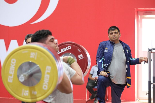 حسین رضازاده: به یوسفی گفتم میتواند رکورد جهان را بزند