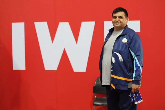 یک رکوردشکنی ناب از حسین رضازاده یک رکوردشکنی ناب از حسین رضازاده