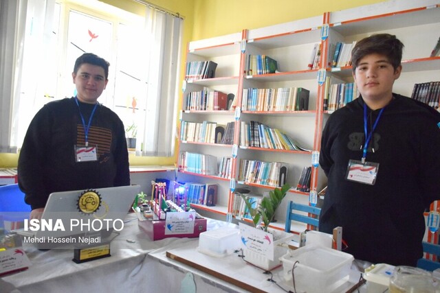 افتتاح نمایشگاه دستاوردهای تحقیقاتی و پژوهشی دانش آموزان شهرستان آستارا