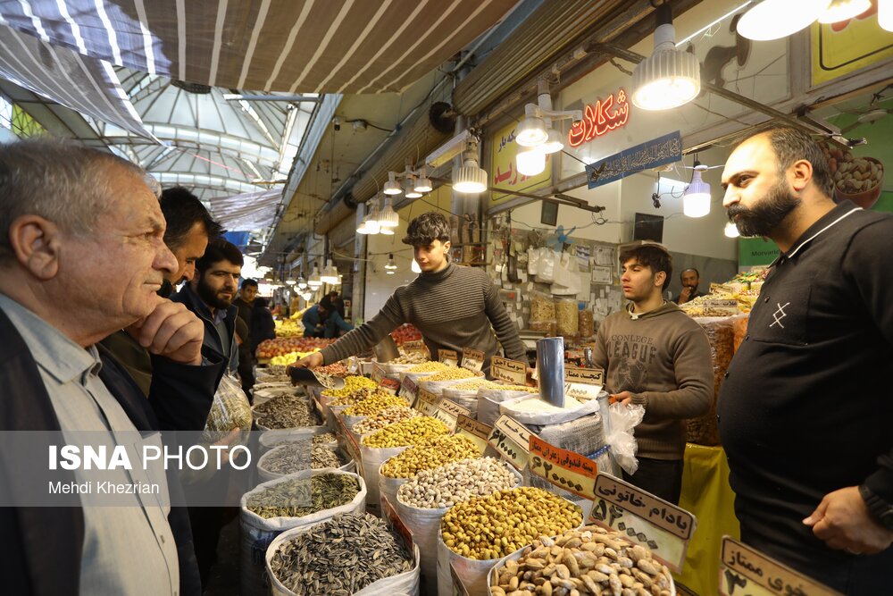 نظارت ویژه بر بازار آجیل و خشکبار همدان /قیمت میوه شب یلدا