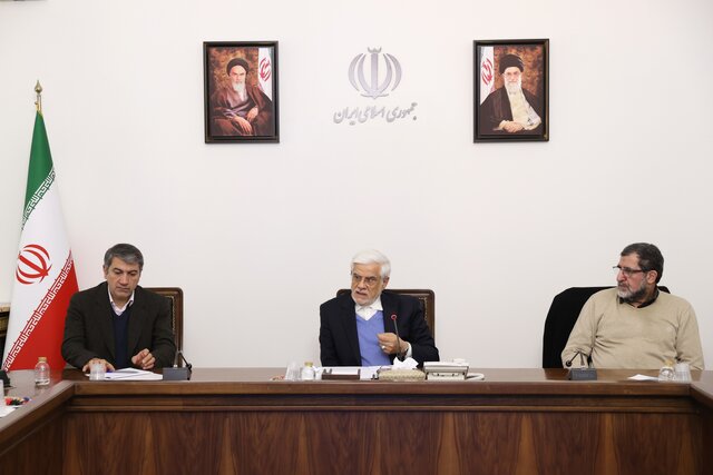 عارف: ۵۰ درصدی که در انتخابات شرکت نکردند  نباید از دست بروند عارف: ۵۰ درصدی که در انتخابات شرکت نکردند  نباید از دست بروند