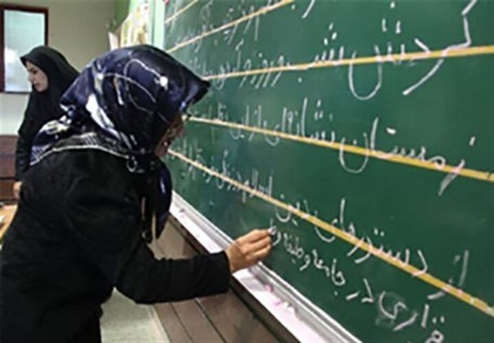 تعیین تکلیف آموزش یاران از چالشهای حوزە سوادآموزی  است تعیین تکلیف آموزش یاران از چالشهای حوزە سوادآموزی  است