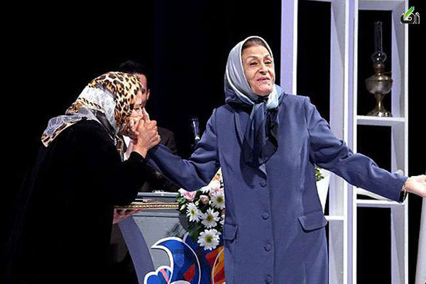 برای ژاله علو که دوست داشت در بیخبری باشد