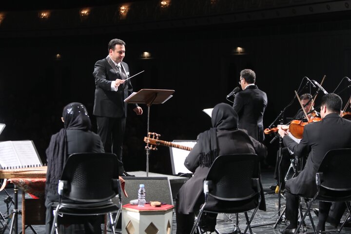 ببینید/ تجربه پرریسک یک ارکستر با خوانندهای ناشناخته