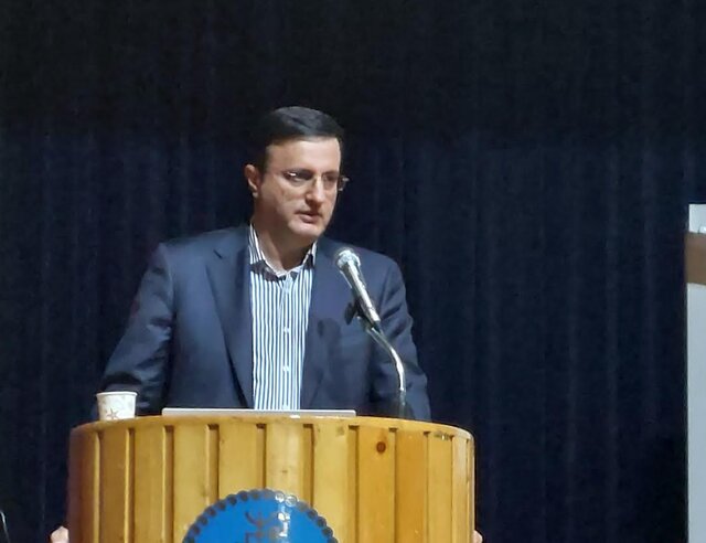 ارگانها نباید منابع طبیعی را به نام خود سند بزنند ارگانها نباید منابع طبیعی را به نام خود سند بزنند