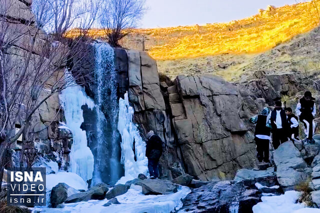 ویدیو/ آبشار یخی گنجنامه همدان