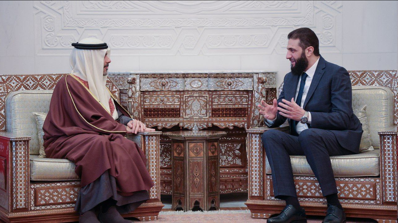 دیدار الجولانی با اعضای هیئت عالیرتبه بحرینی