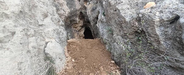 دستدرازی قاچاقچیان به آرامگاه پساهخامنشی